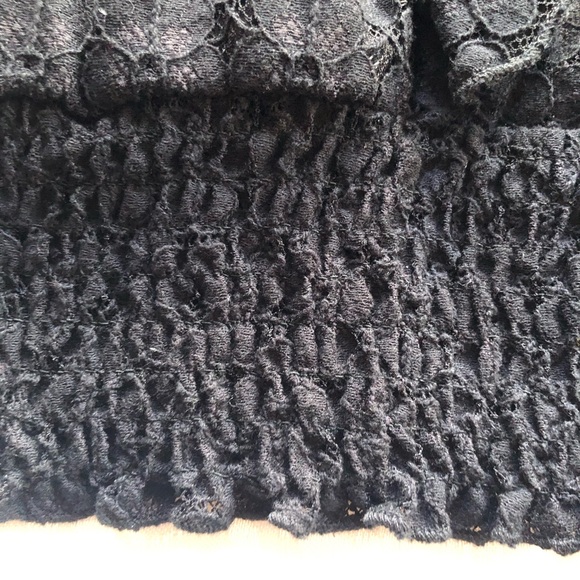 CeCe Black Laced High-Neck Peplum Top Women’s Size M Short Flare Sleeves Lining - Picture 10 of 16